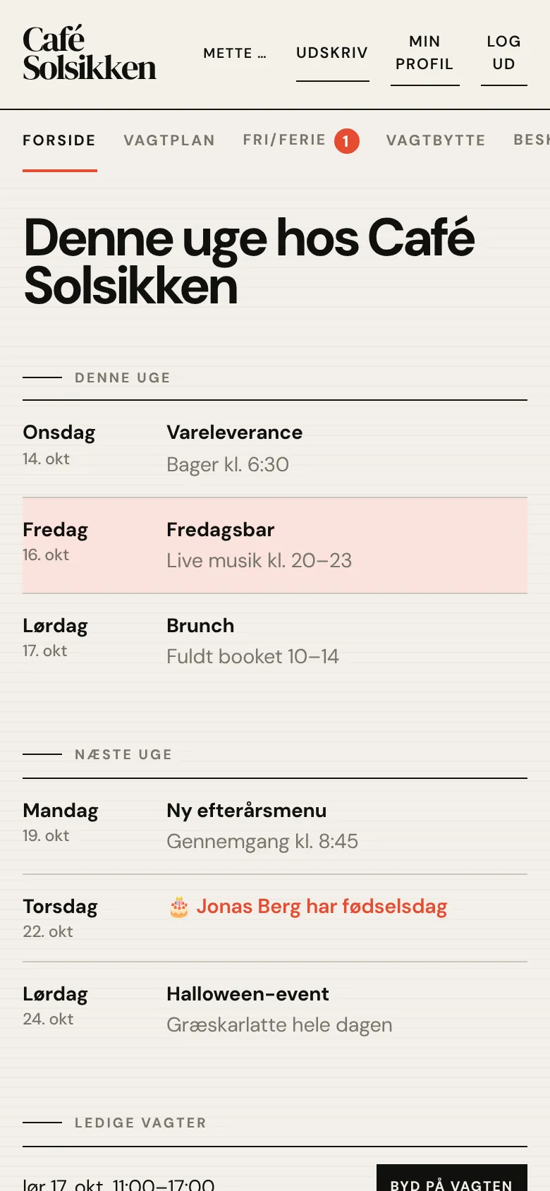 Medarbejderens forside på mobilen med ugens begivenheder, en ledig vagt og en opdatering fra ledelsen